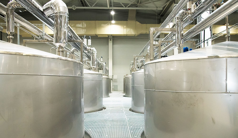 Rich Connections and Task Execution / Withstand On-site Power Instability / High Reliability Rich Connections and Task Execution / Withstand On-site Power Instability / High Reliability