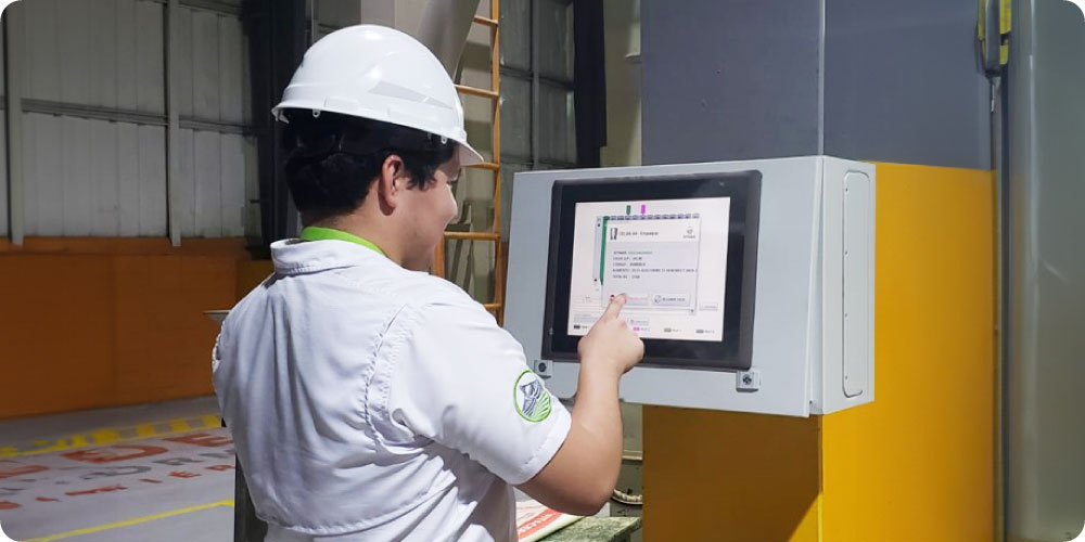 Cincoze Industrial Panel PC: Accelerating the Production Efficiency of Animal Feed Manufacturing, Customer requirements Cincoze Industrial Panel PC: Accelerating the Production Efficiency of Animal Feed Manufacturing, Customer requirements